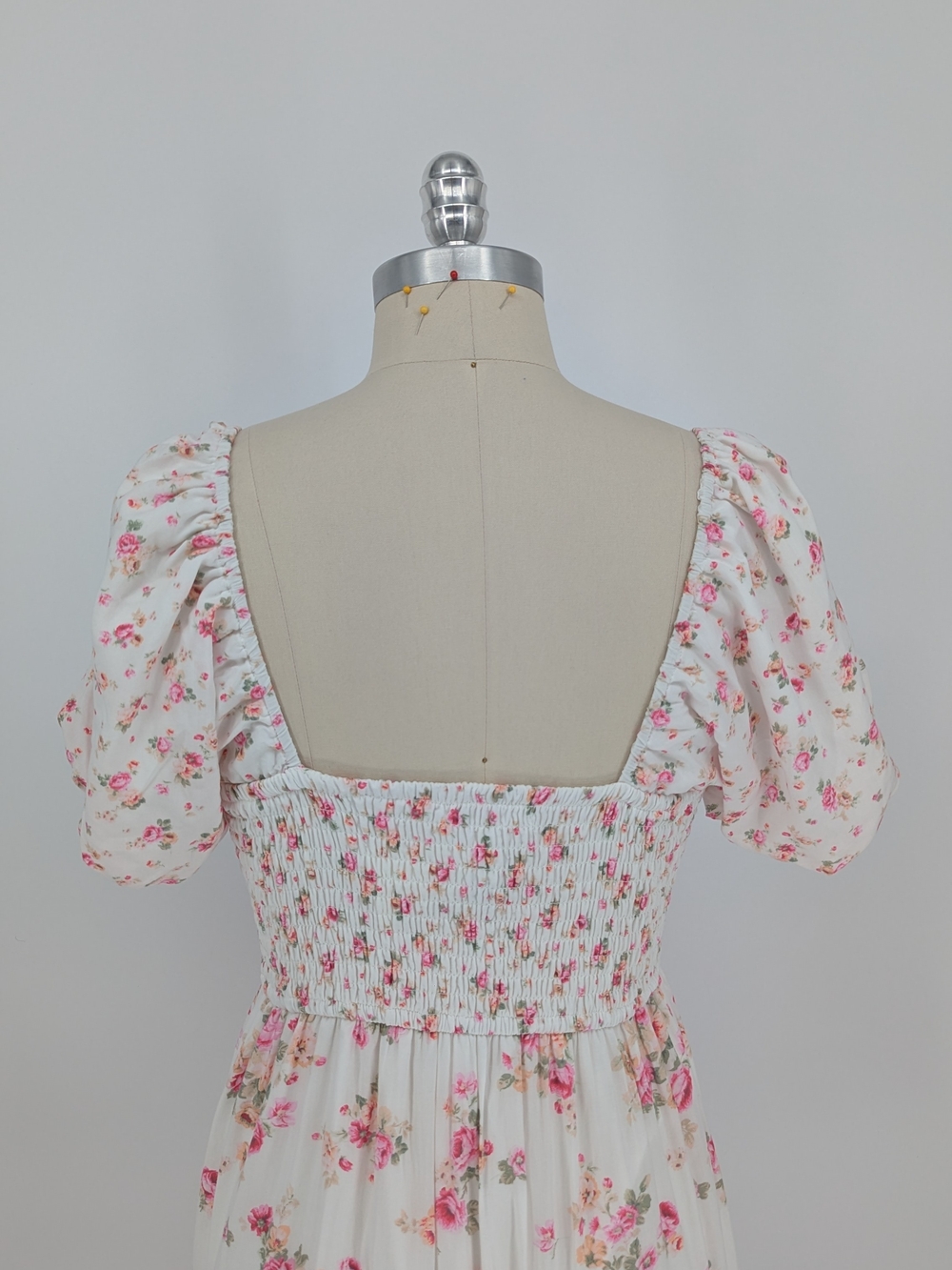 19962 Altar'd State Floral Maxi Dress White Pink size Medium bohemian summer - Picture 4 of 8